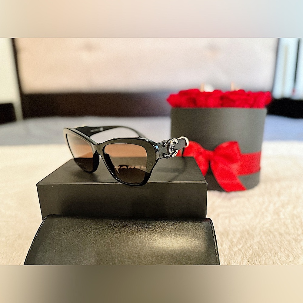 Acetate Lambskin CC Sunglasses 5457-Q-A Black